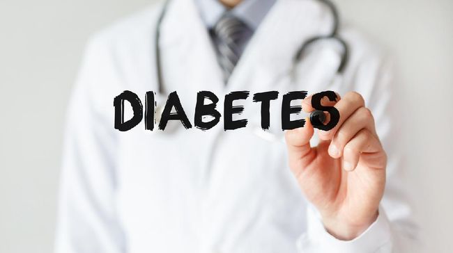 Dokter spesialis penyakit dalam, Rudy Kurniawan mengatakan bahwa banyak penelitian yang menyebut hubungan antara perubahan iklim dan risiko diabetes.