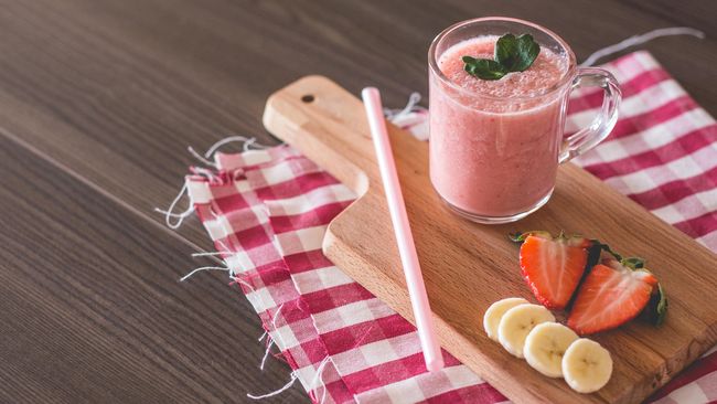Smoothie cocok dikonsumsi pagi saat sarapan ataupun sebagai pengganti camilan. Berikut 9 cara membuat smoothies untuk diet.