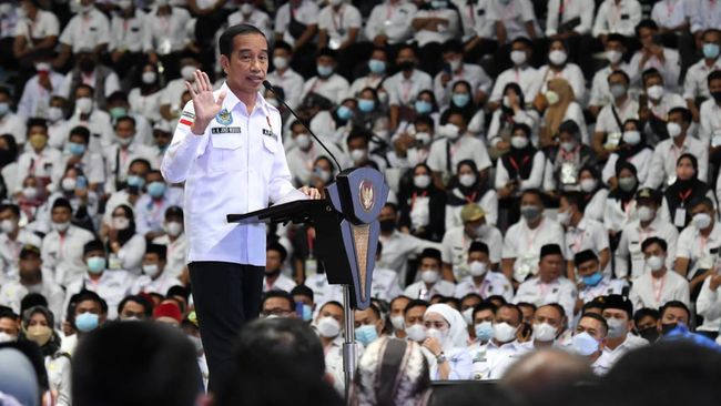 DPR RI Cecar Pramono-Pratikno-Moeldoko Soal Jokowi 3 Periode