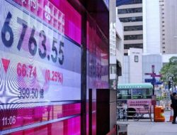 Ekonomi China Bikin Bursa Asia Merana, Hang Seng Ambruk