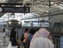 Asyik, MRT Jakarta Kini Beroperasi Sampai Jam 12 Malam