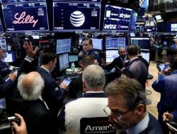 Efek Inflasi Pudar, Wall Street Terpantau Turun Tipis