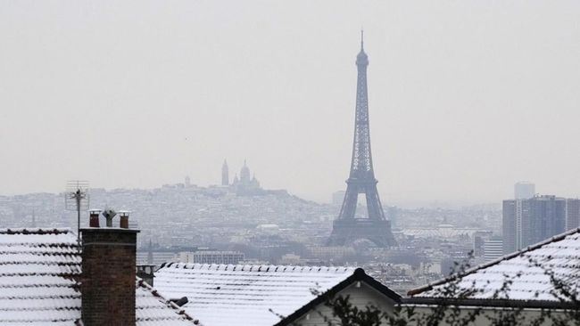 Penampakan Prancis Membeku, Suhu Turun ke Bawah 0 Derajat Celsius